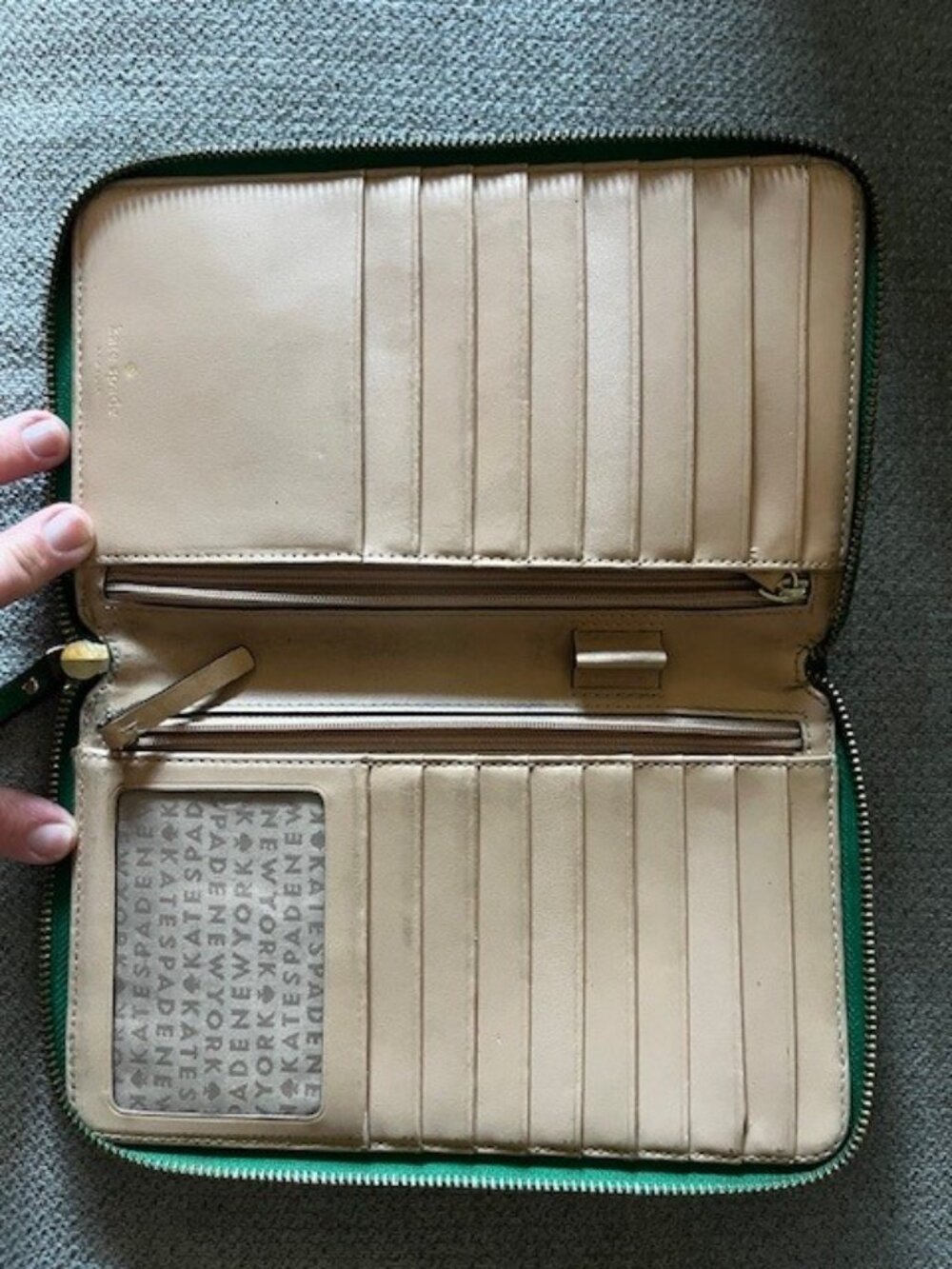 Large Green Kate Spade Wallet - Picture 2 of 4